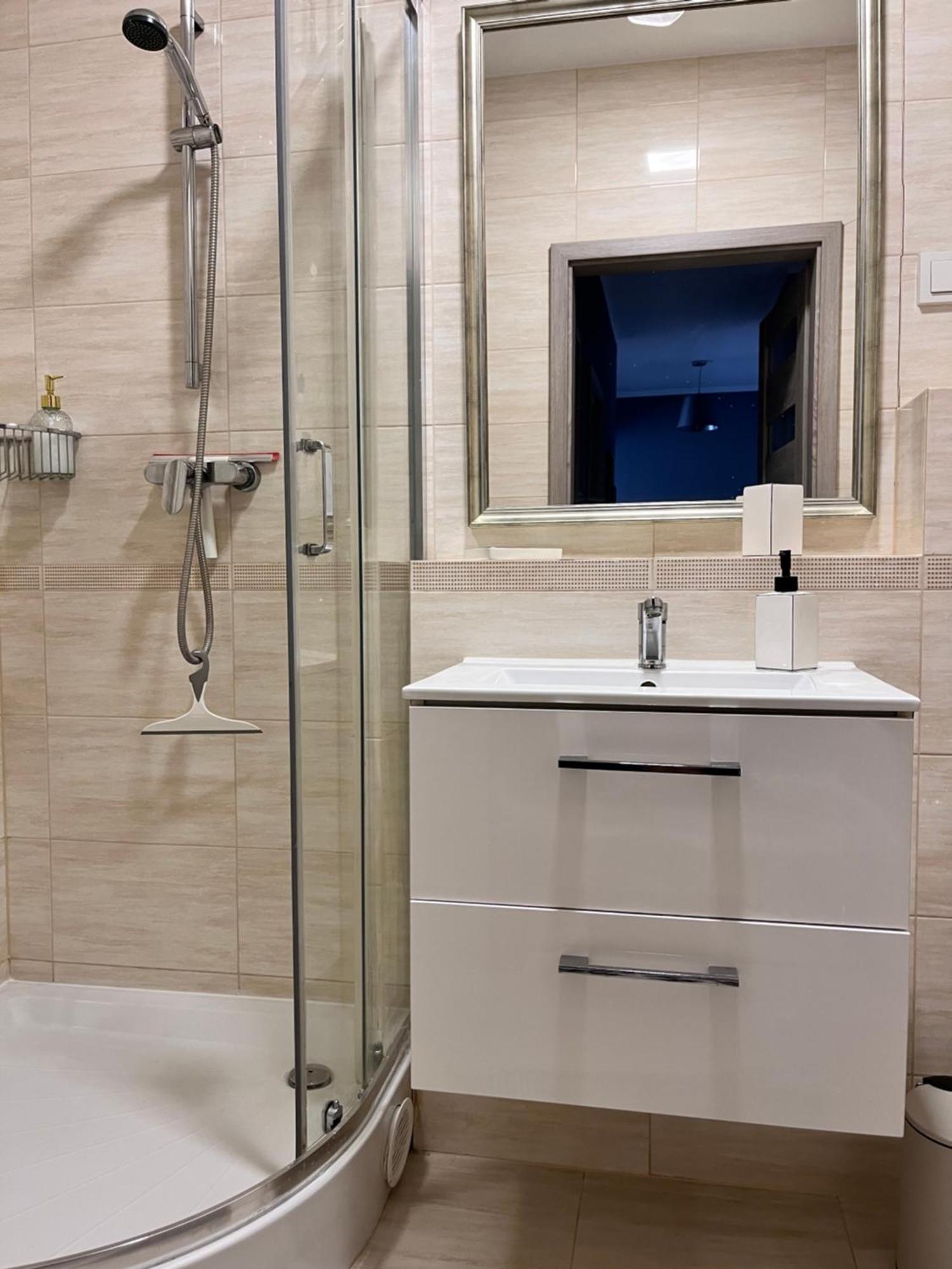 ורשה Apartment Metro Slodowiec Free Parking מראה חיצוני תמונה