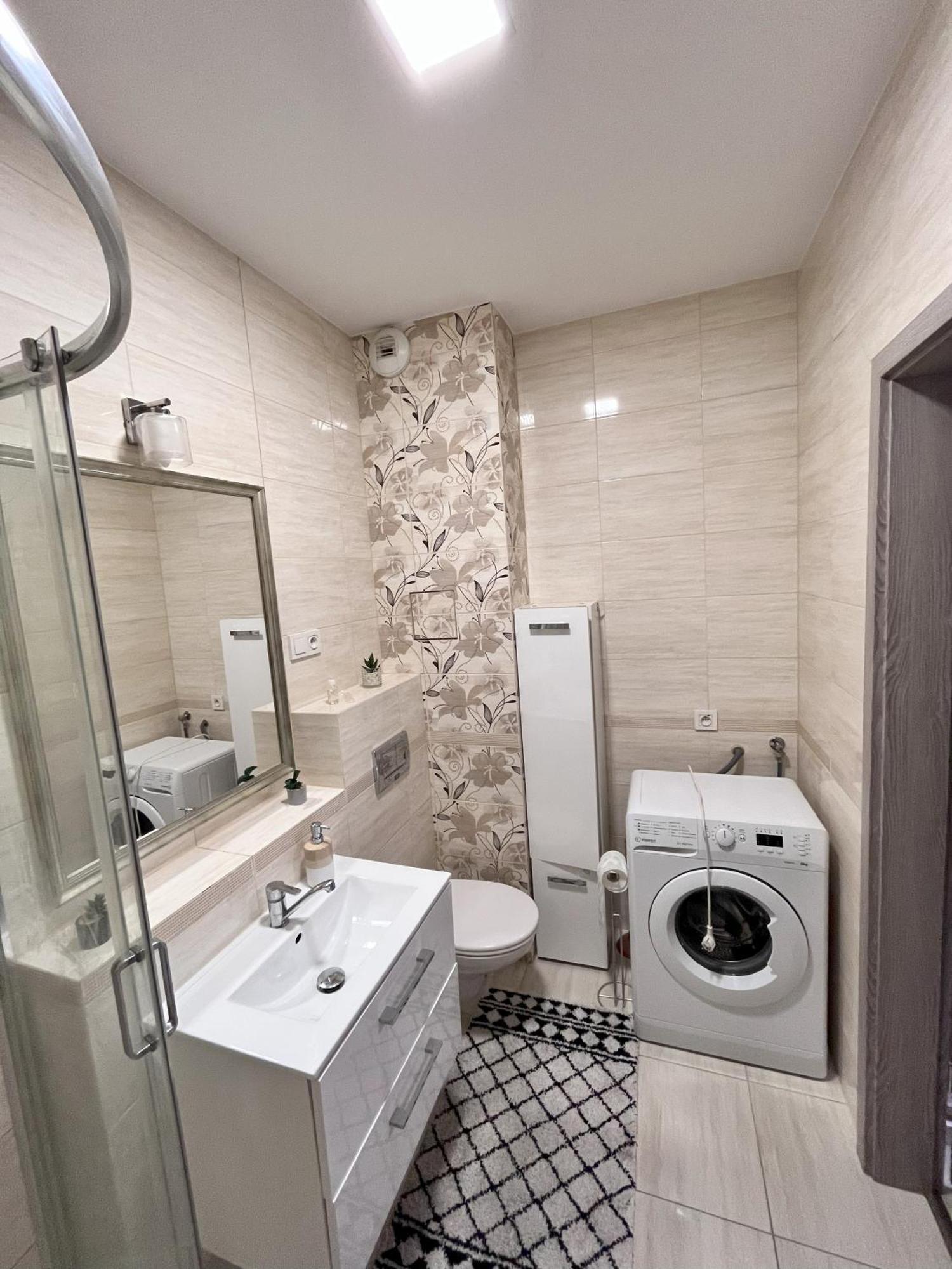 ורשה Apartment Metro Slodowiec Free Parking מראה חיצוני תמונה